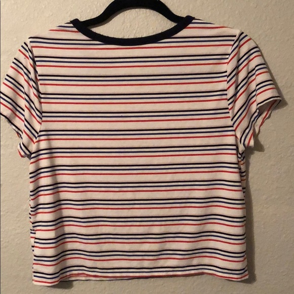 Striped short sleeve crop top - Picture 2 of 2